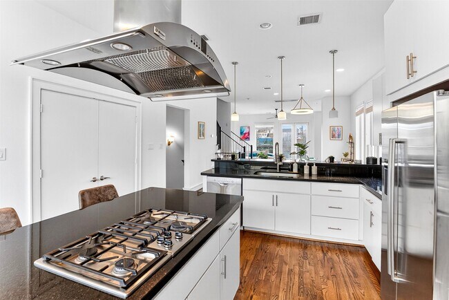 Foto del edificio - 5227 Nett St