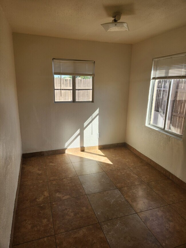 Foto del edificio - 3601 W Melvin St