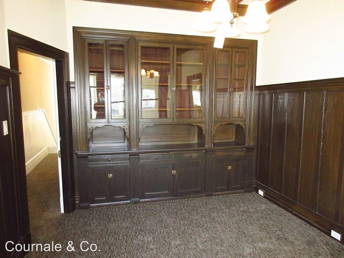 Primary Photo - 1298 Valencia St