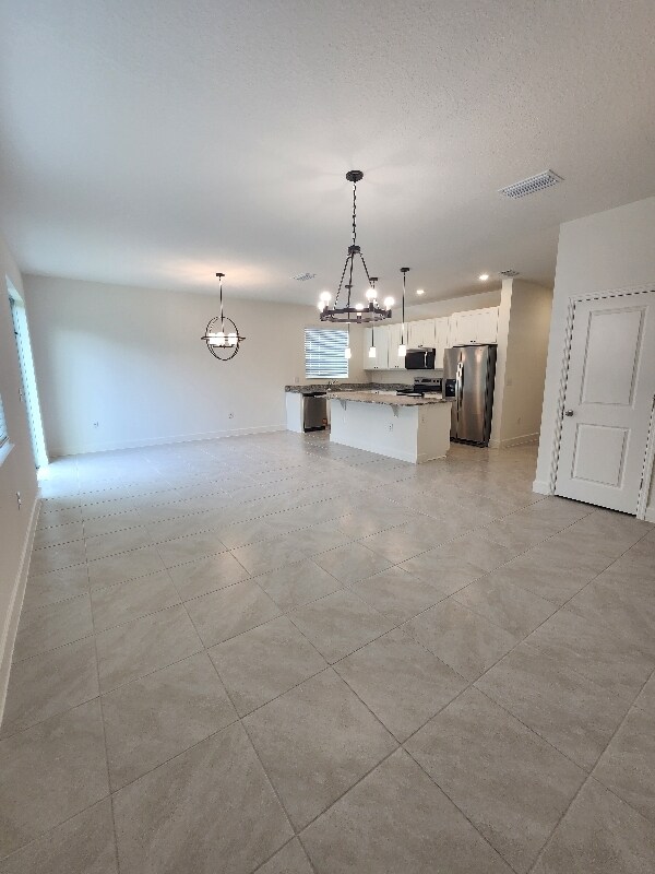 Foto del edificio - 3390 Sanctuary Dr