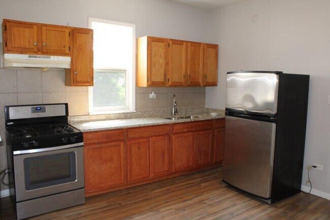 Foto del edificio - 7208 S Ellis Ave