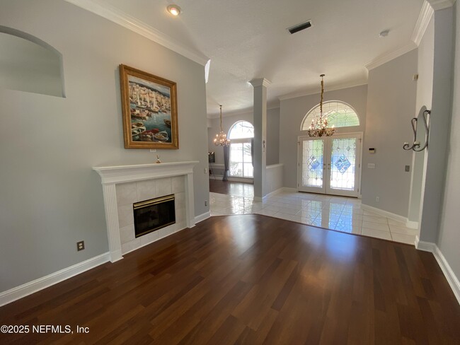 Building Photo - 7849 Rittenhouse Ln
