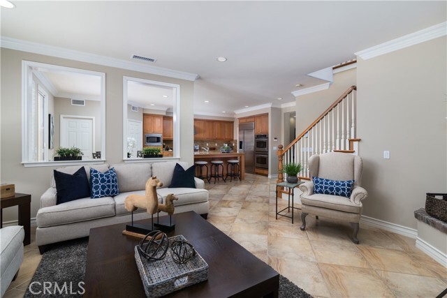 Building Photo - 114 Tearose