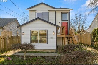 Building Photo - 8314 SE Holgate Blvd