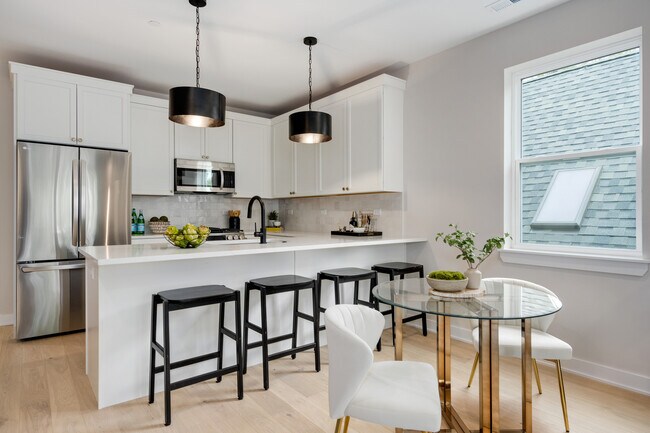 Foto del edificio - 1631 N Lawndale Ave