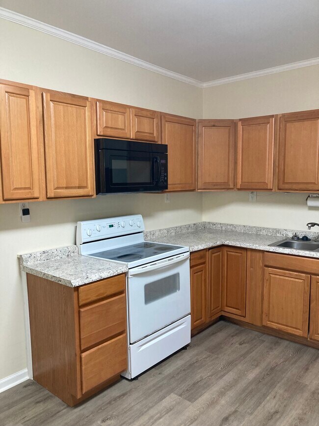Foto del edificio - 834 N Augusta St