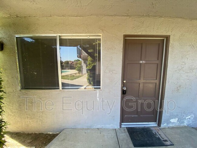 Building Photo - 1871 Emma Lee Ln