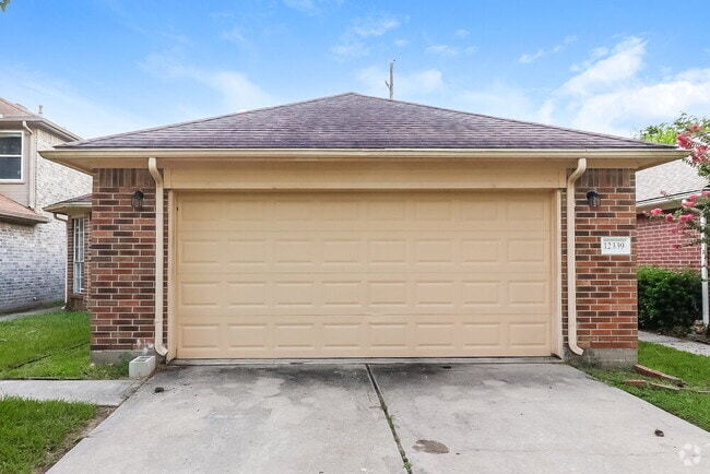 Building Photo - 12339 Westwold Dr