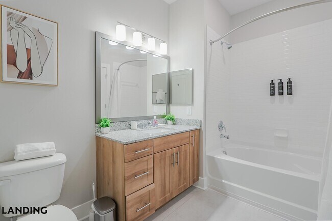 Building Photo - 2361 Commerce Park Dr NE