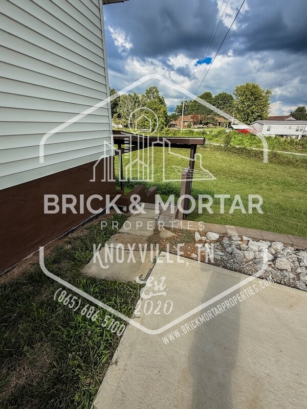 Foto del edificio - 1731 Lively Rd
