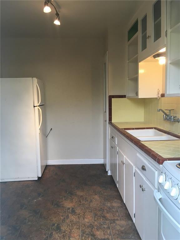 Building Photo - 1517 Ocean Dr