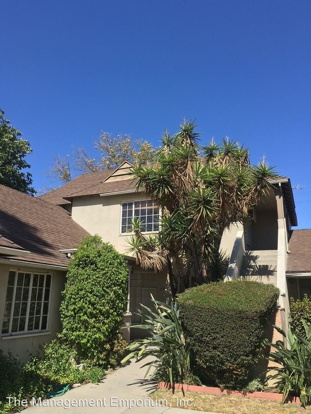 Foto principal - 941 W Glenoaks Blvd