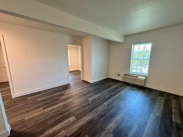 Building Photo - 312 W Rentz St