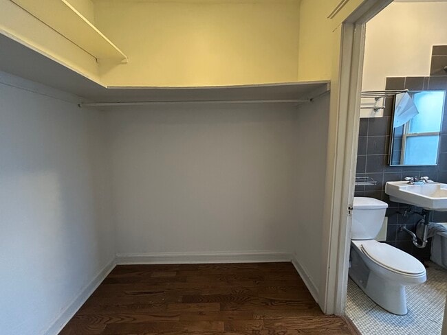 Building Photo - 2718 N Milwaukee Ave