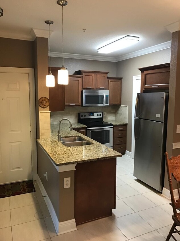 13125 Sanctuary Cove Dr Unit 104, Temple Terrace, FL 33637 Condo for