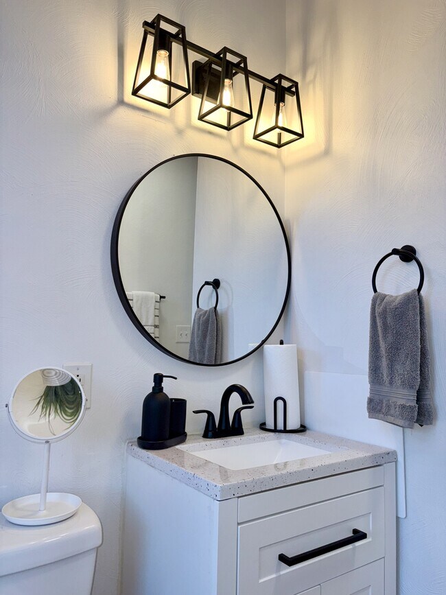 Baño - 2202 Sarah St