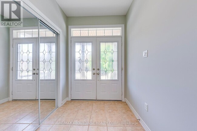 Photo du bâtiment - 1254 Craigleith Rd