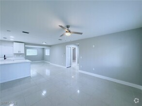 Building Photo - 4432 E Riverside Dr
