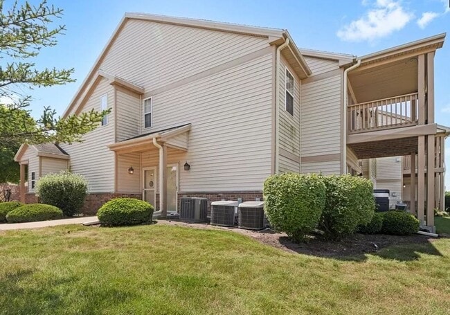 Building Photo - 3804 Thornhill Cir