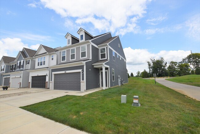 Building Photo - 14198 Bay Willow Dr