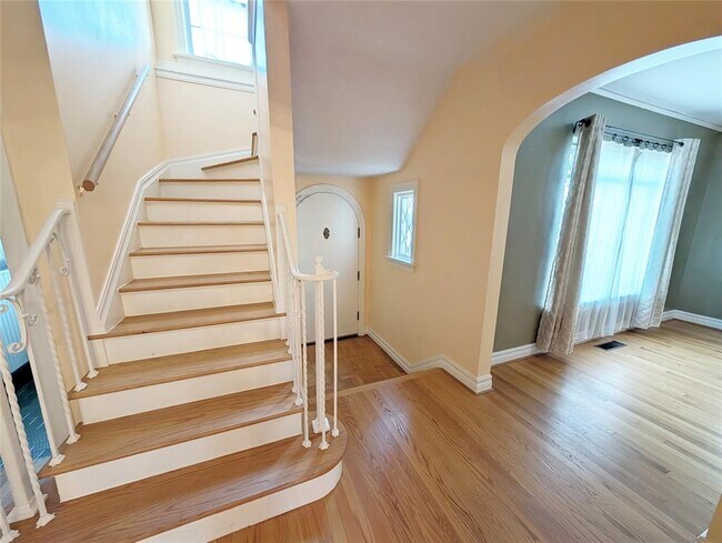Foto del edificio - 2712 NW 27th St