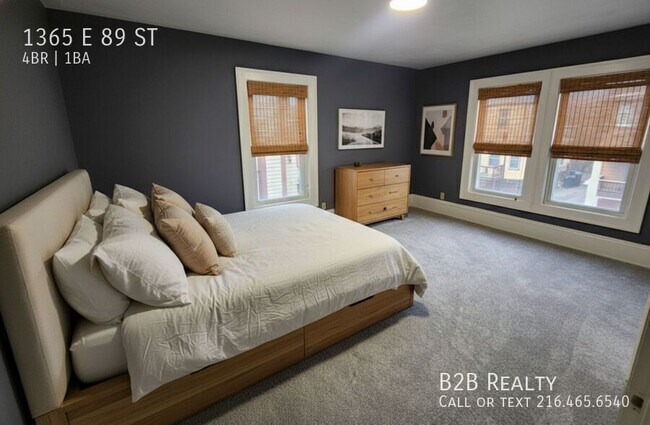 Foto del edificio - 1365 E 89th St