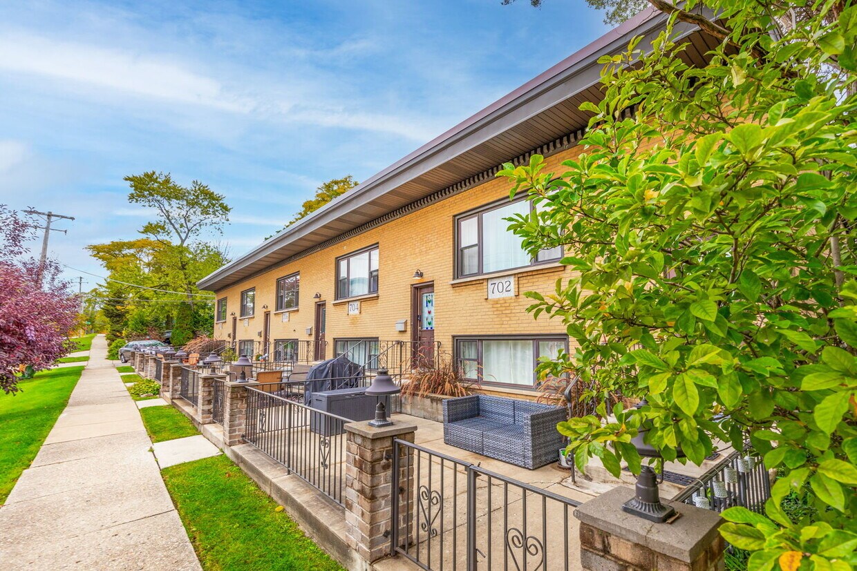 Foto principal - 708 Rogers St