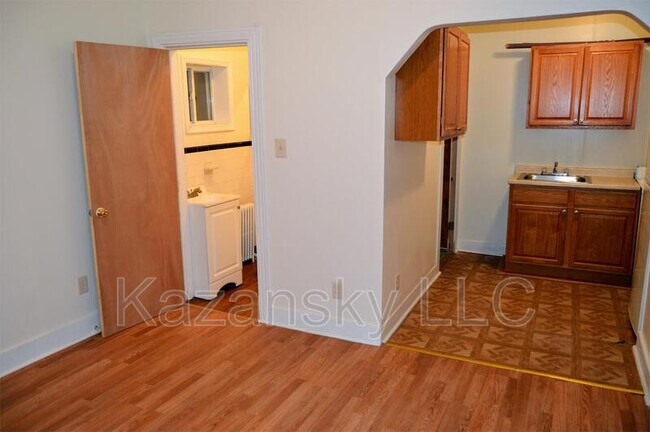 Foto del edificio - 4808 Disston St