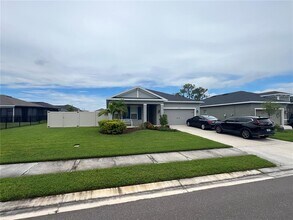 Building Photo - 8507 Sunshower Pl