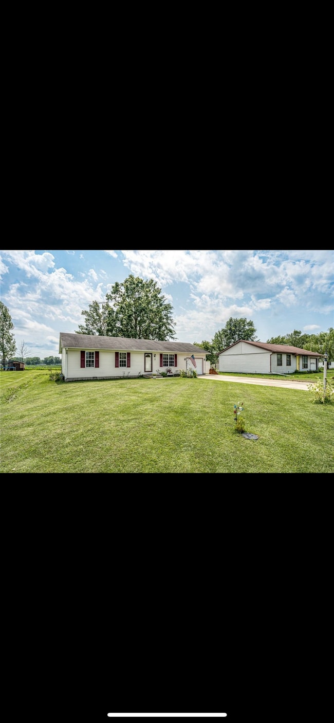 Building Photo - 14103 Southwind Dr