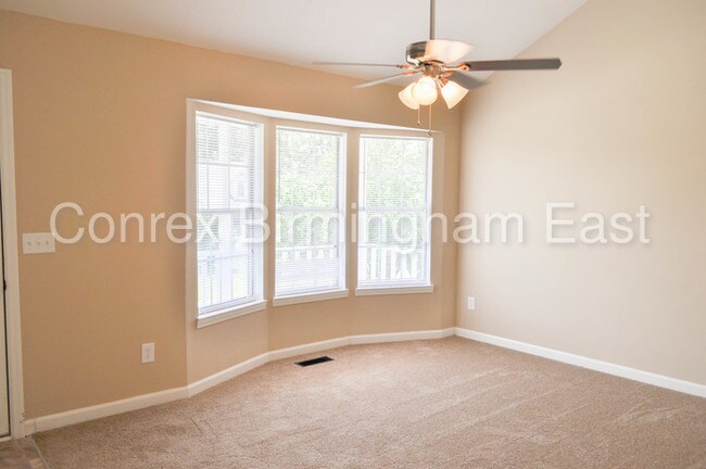 Foto del edificio - 7301 Plantation Rd