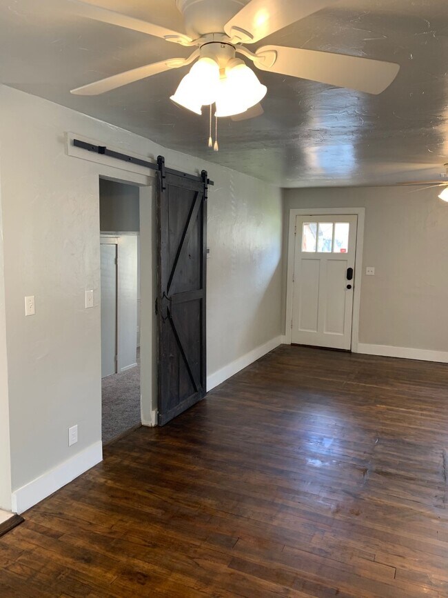 Foto del edificio - 1380 Classen Blvd