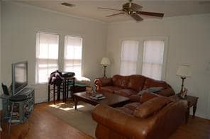 Foto del edificio - 1903 David St