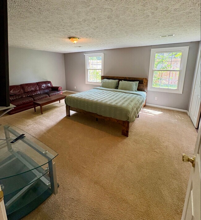 Foto del edificio - 7240 N Temple Ave