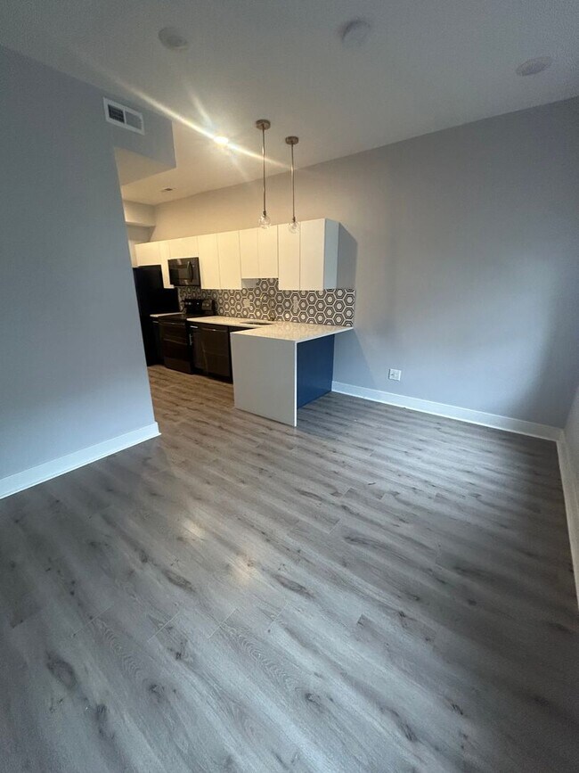 Foto del edificio - 4261 Viola St