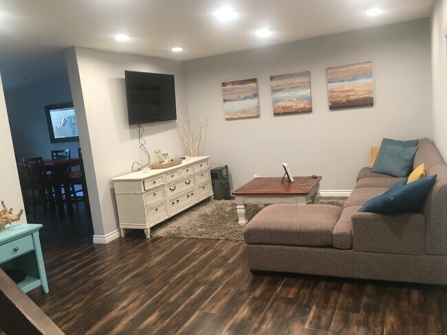 Living Room - 20119 Leadwell St