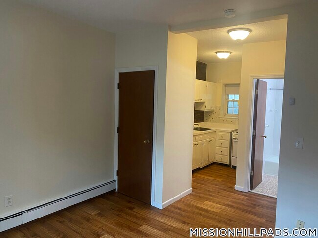 Foto del edificio - 54 S Huntington Ave