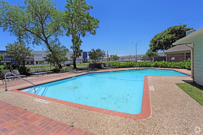 Pool 2 - Heather Glen Townhomes Phase II