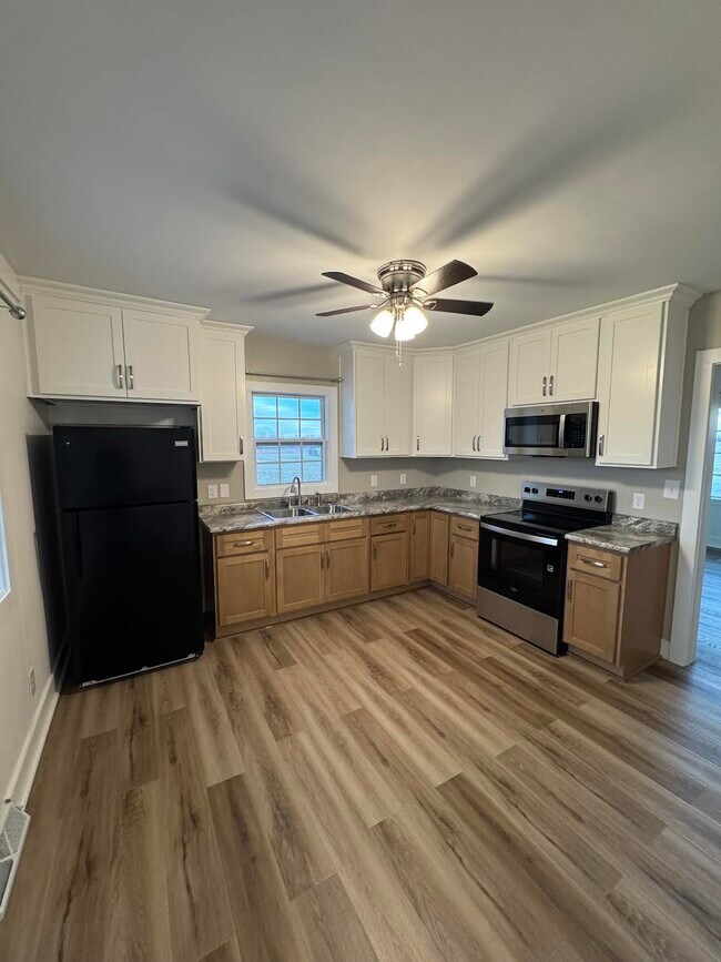 Foto del edificio - 111 Hartley Ln