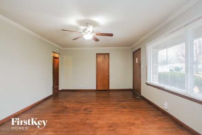 Foto del edificio - 311 N Boehning St