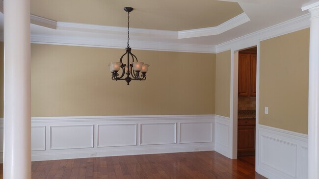 Building Photo - 9587 Ledbury Ct NW