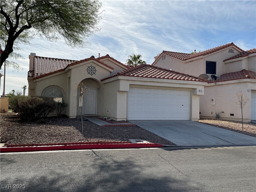 Foto principal - 1632 Indian Cove Ln