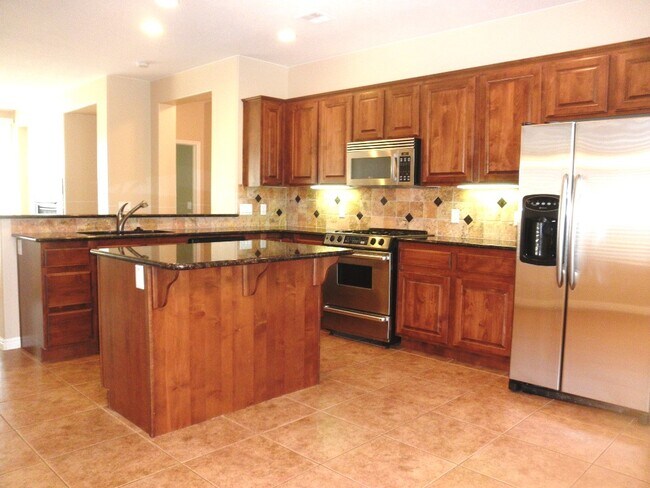 Foto del edificio - 1220 N Spring Valley Dr