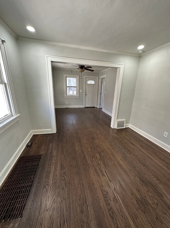Foto del edificio - 2314 E 59th St