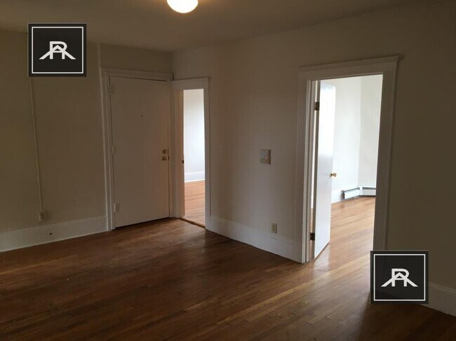 Foto del edificio - 4 bedroom in Brighton MA 02135