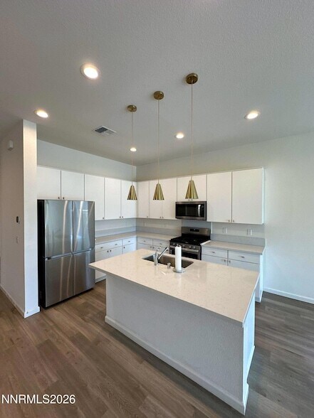 Foto del edificio - 7860 Hoback Dr
