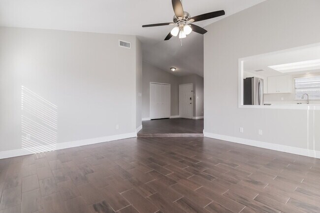 Building Photo - 1277 Rising Sun Blvd