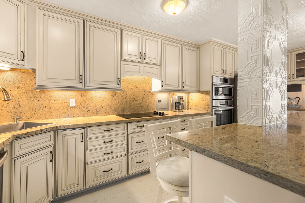 Foto principal - 501 Hahaione St