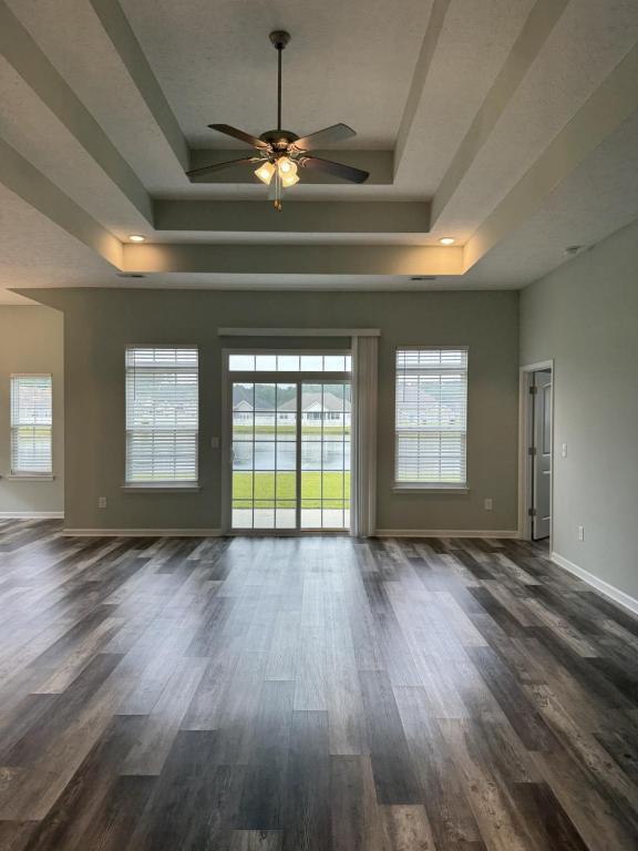 Photo - 462 Levanto Rd House