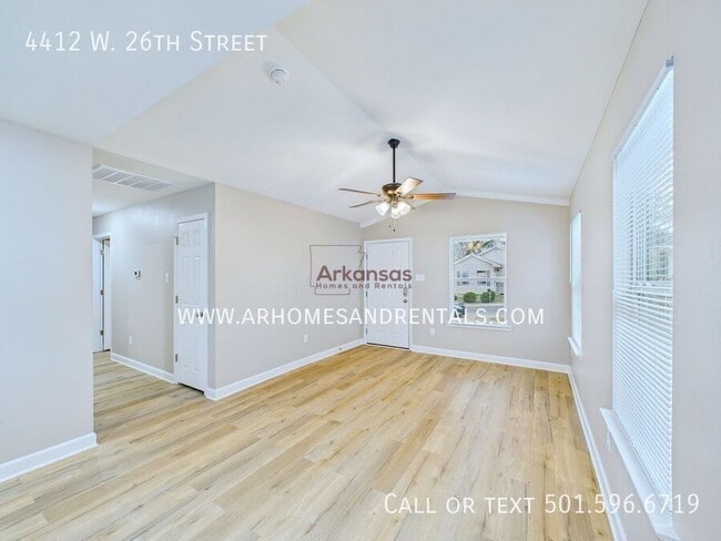 Building Photo - 4412 W 26th St